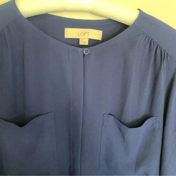 Ann Taylor Loft Navy Blue Long Button Front Sleeve  Blouse M - Picture 10 of 10